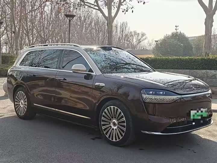 Aito M9 2025 2025款 增程 Ultra版 52kWh 6座版