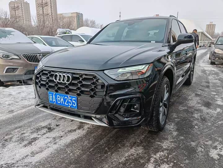 Audi Q5L 2025 2025款 40 TFSI 豪华动感型