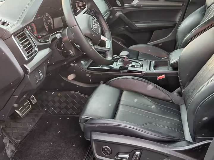 Audi Q5L 2025 2025款 40 TFSI 豪华动感型