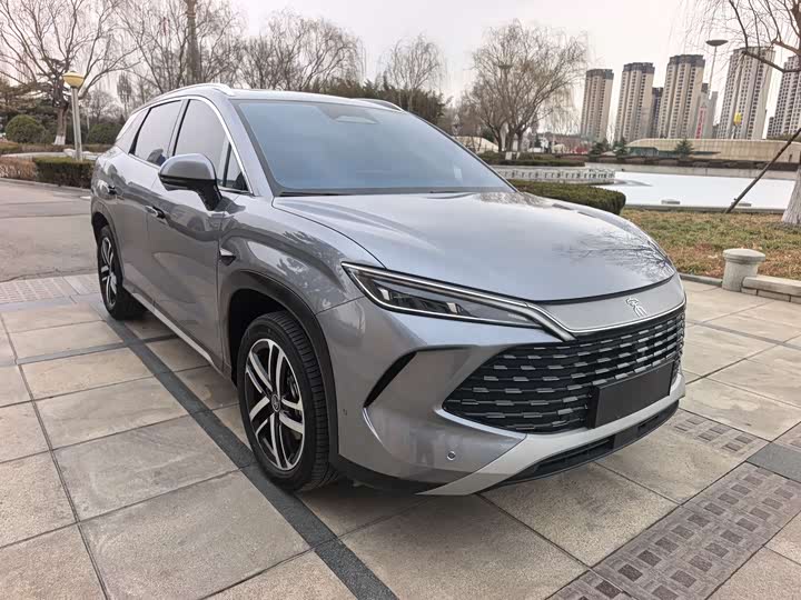 2025 BYD Song L DM-i Hybrid