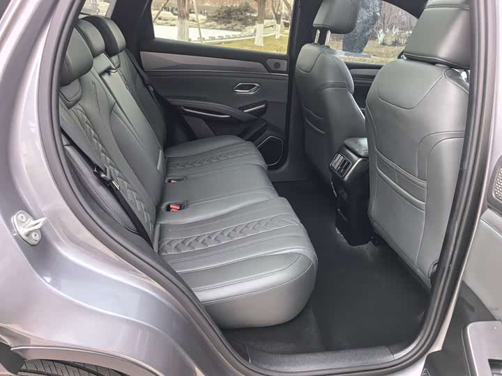 BYD Song L DM-i Hybrid 2025 2025款 智驾版 112km 超越型