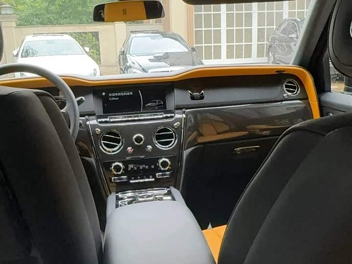 Rolls-Royce Cullinan 2024 2024款 Black Badge
