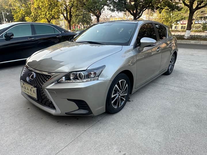 Lexus CT 200h 2020 2020款 CT200h 精英版 单色