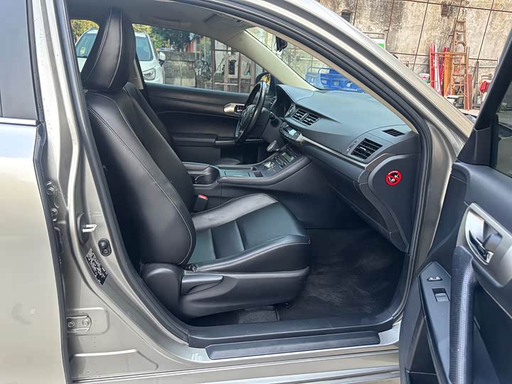 Lexus CT 200h 2020 2020款 CT200h 精英版 单色