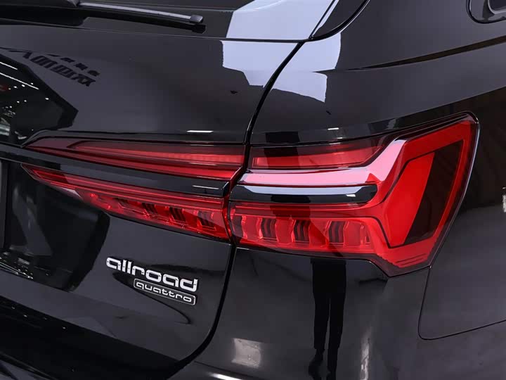 Audi A6 2023 2023款 allroad quattro 55 TFSI 尊享越野型