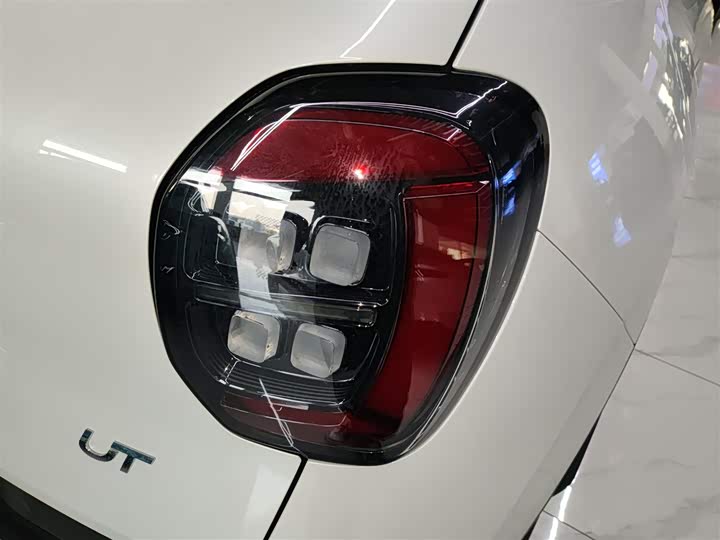 GAC Aion UT 2025 2025款 330星辉版