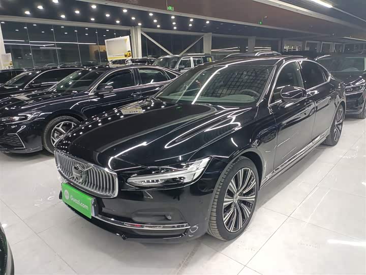 Volvo S90 2025 2025款 B5 智雅豪华版