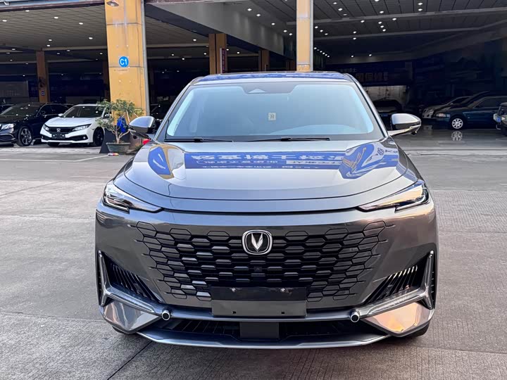 Changan UNI-K 2021 2021款 2.0T 全轮驱动尊贵型