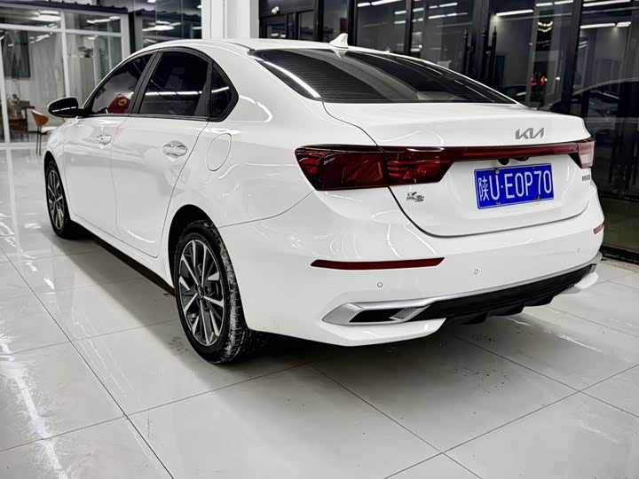 Kia K3 2021 2021款 1.5L CVT时尚版