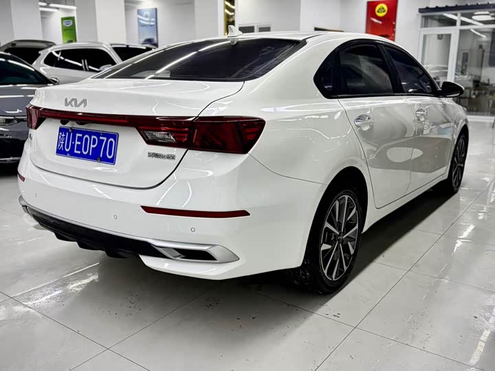 Kia K3 2021 2021款 1.5L CVT时尚版