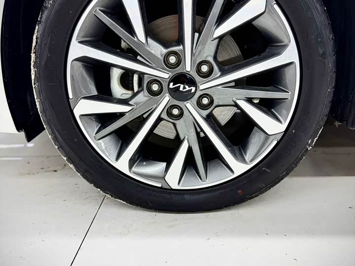 Kia K3 2021 2021款 1.5L CVT时尚版