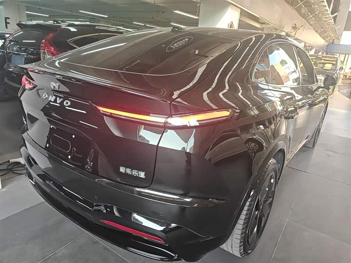 Nio Onvo L60 2025 2025款 60kWh 四驱版