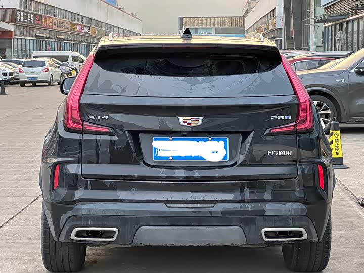 Cadillac XT4 2024 2024款 28T 两驱豪华型