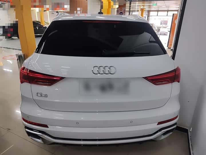 Audi Q3 2024 2024款 35 TFSI 时尚动感型