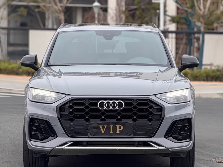 Audi Q5L 2025 2025款 40 TFSI 豪华动感型