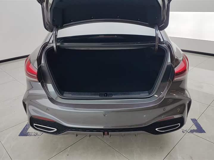 MG Motor 5 2025 2025款 180DVVT 全球抢先版