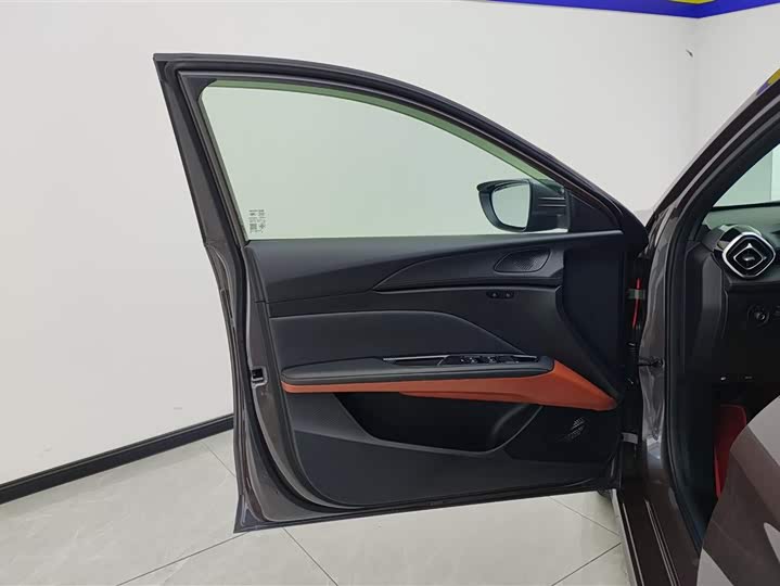 MG Motor 5 2025 2025款 180DVVT 全球抢先版