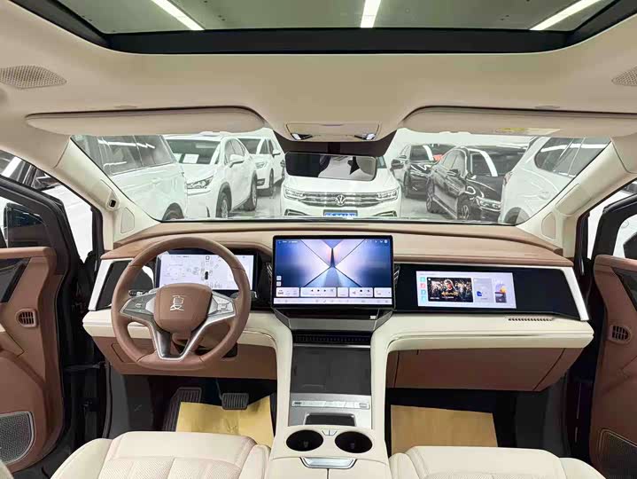 BYD Xia 2025 2025款 DM-i 1.5T 180km 卓越型