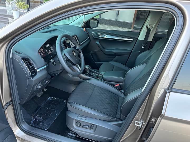 Skoda Karoq 2021 2021款 TSI280 科技版