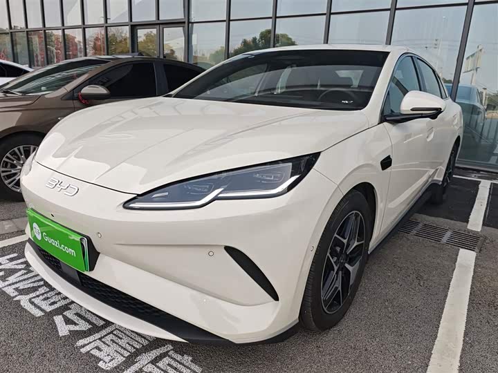 2025 BYD Seal 06 Hybrid/EV