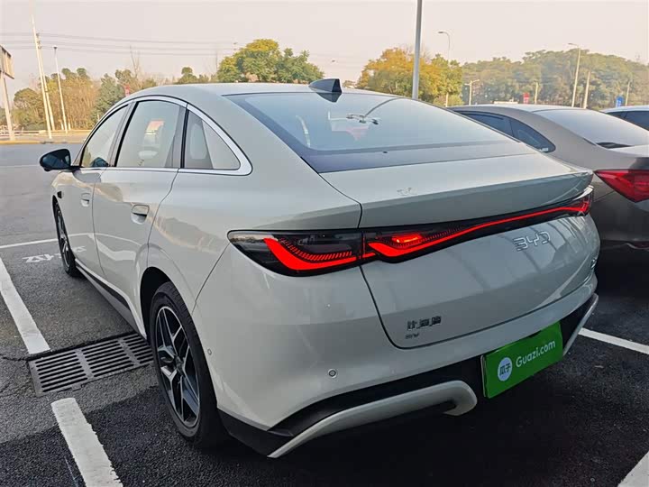 2025 BYD Seal 06 Hybrid/EV