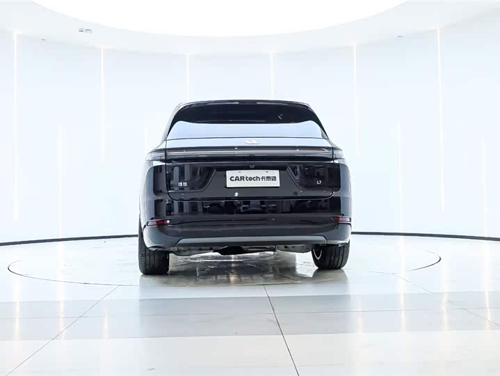 LiXiang L7 2025 2025款 Pro 智能焕新版