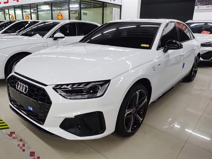 Audi A4L 2025 2025款 200万辆悦享版 40 TFSI 豪华动感型