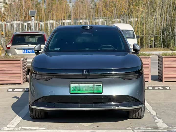 Zeekr 7X 2025 2025款 100kWh 长续航后驱智驾版