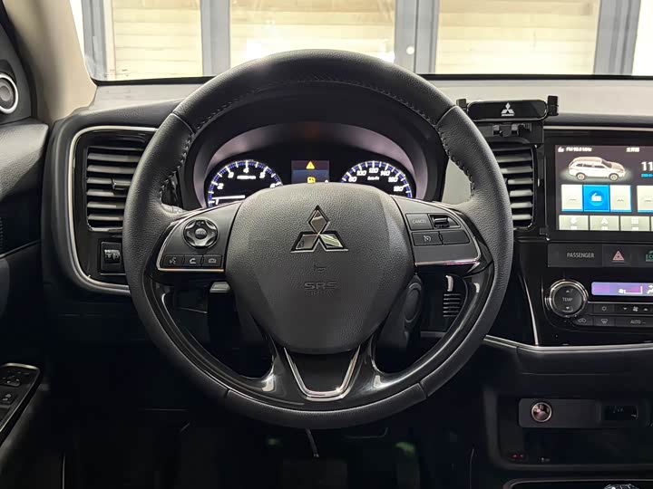 Mitsubishi Outlander 2021 2021款 改款 2.0L 两驱畅享版 5座