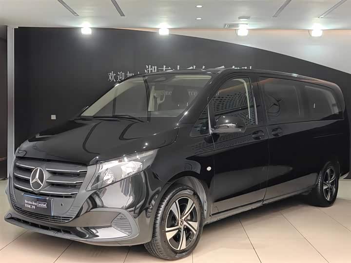Mercedes-Benz Vito 2024 2024款 2.0T 商务版 7座