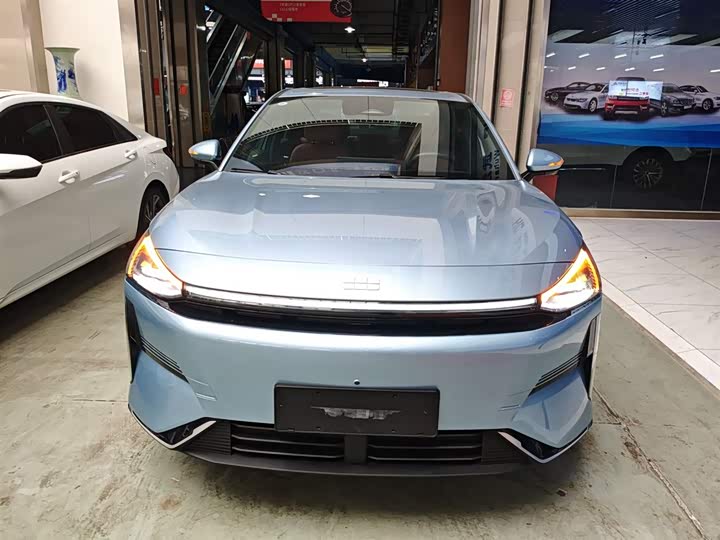 Geely Galaxy L6 2025 2025款 EM-i 140km 星舰版