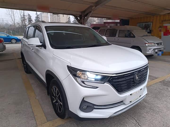Dongfeng Forthing T5 2021 2021款 1.5T 自动舒适型
