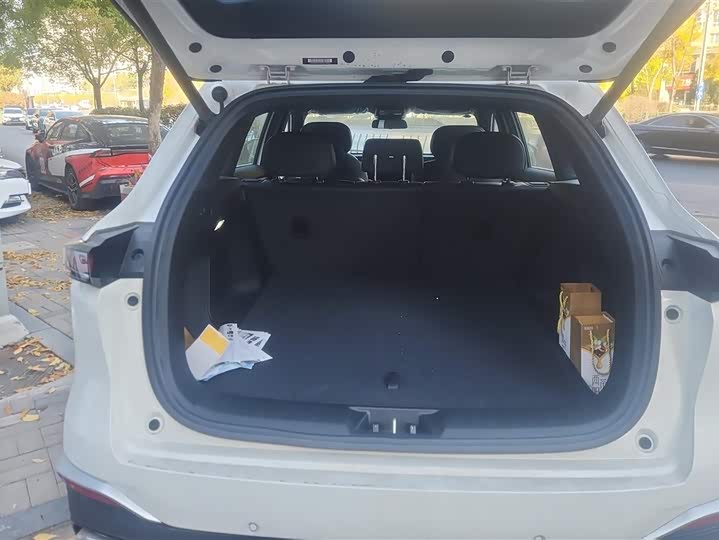 Changan CS75 Plus 2025 2025款 第四代 UItra 2.0T 新蓝鲸 智慧劲擎型