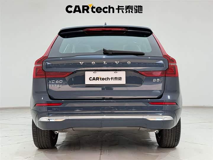 Volvo XC60 2026 2026款 B5 四驱智逸豪华版