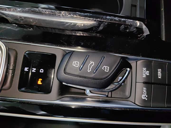 Roewe i6 Max EV 2023 2023款 EV 420天幕特别版