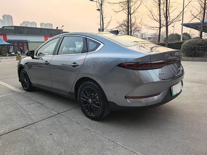 BYD Qin Plus 2025 2025款 EV 智驾版 510KM领先型
