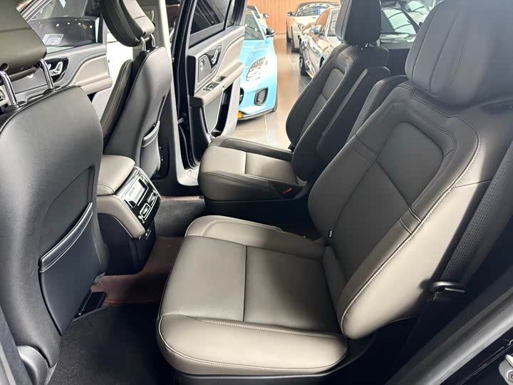 Lincoln Aviator 2024 2024款 3.0T V6 四驱高雅版 六座