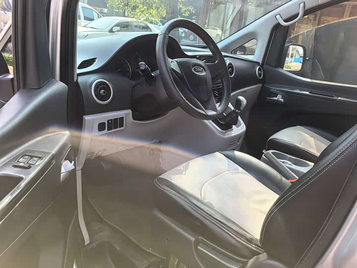 JAC Refine M3 2019 2019款 创客版 1.8L 豪华型