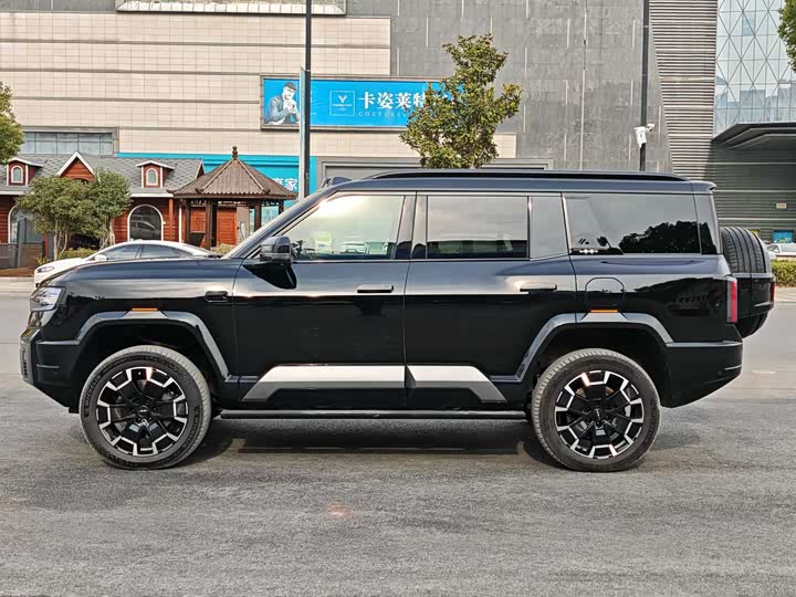 BYD FangChengBao Leopard 8 2025 2025款 智勇旗舰版 7座