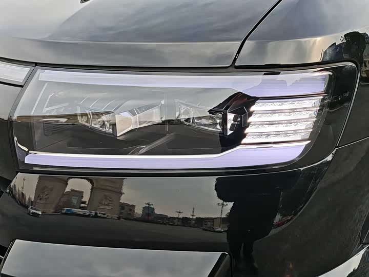 BYD FangChengBao Leopard 8 2025 2025款 智勇旗舰版 7座