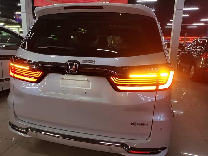 Honda Elysion 2024 2024款 2.0L e:HEV 豪华版