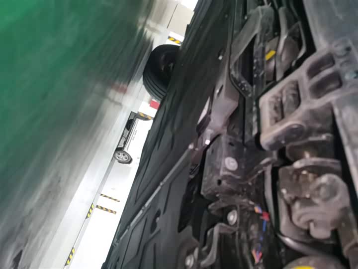 BYD FangChengBao Leopard 8 2025 2025款 智勇旗舰无人机版 7座