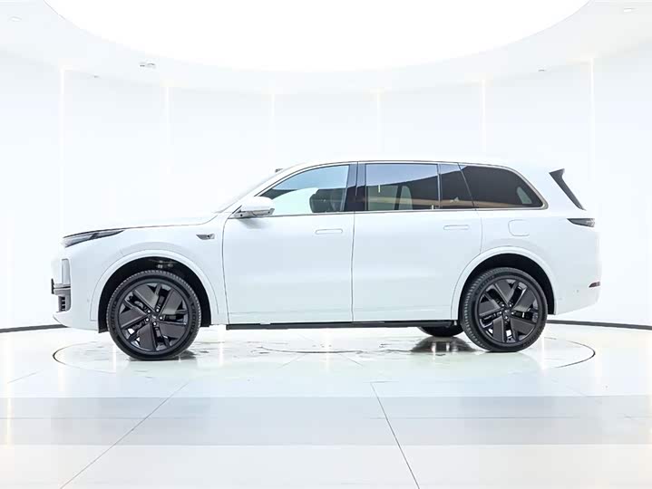 LiXiang L9 2025 2025款 Ultra 智能焕新版