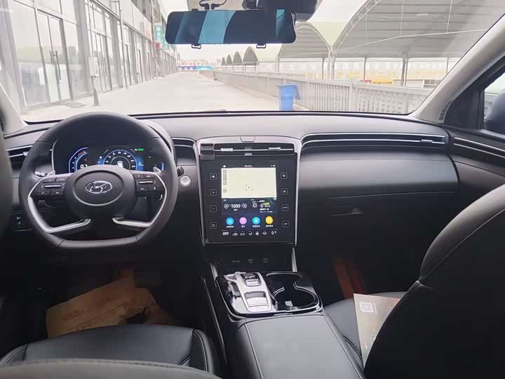 2023 Hyundai Tucson L