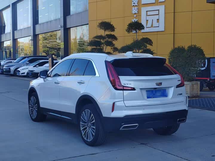 Cadillac XT4 2024 2024款 28T 两驱尊贵型