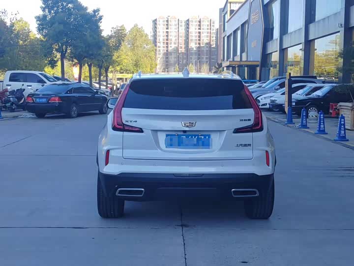 Cadillac XT4 2024 2024款 28T 两驱尊贵型