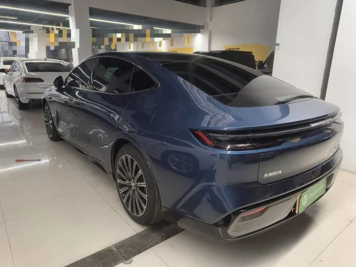 Geely Galaxy Starshine 8 EM-i 2025 2025款 130km EM-P 星舰版