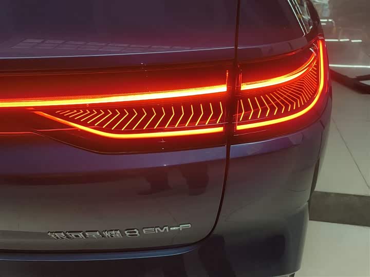 Geely Galaxy Starshine 8 EM-i 2025 2025款 130km EM-P 星舰版