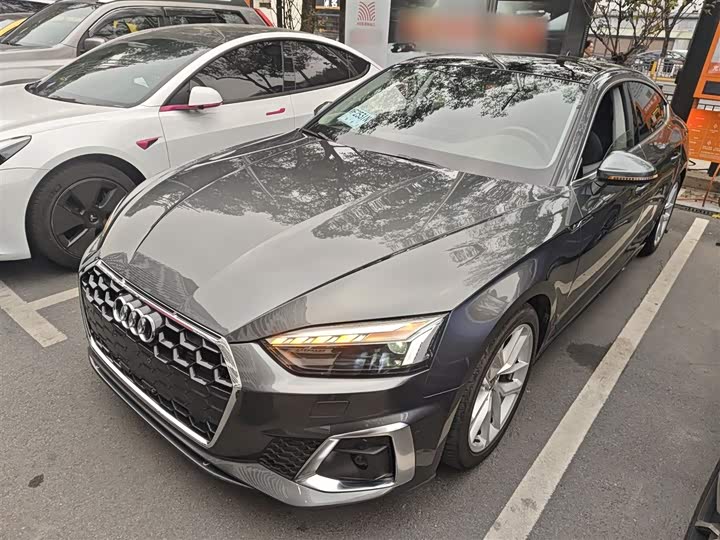 Audi A5 2024 2024款 Sportback 40 TFSI 时尚动感型