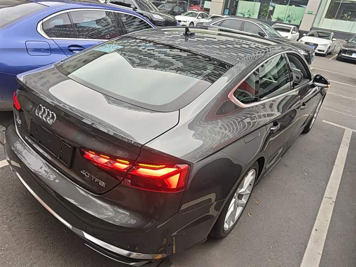 Audi A5 2024 2024款 Sportback 40 TFSI 时尚动感型